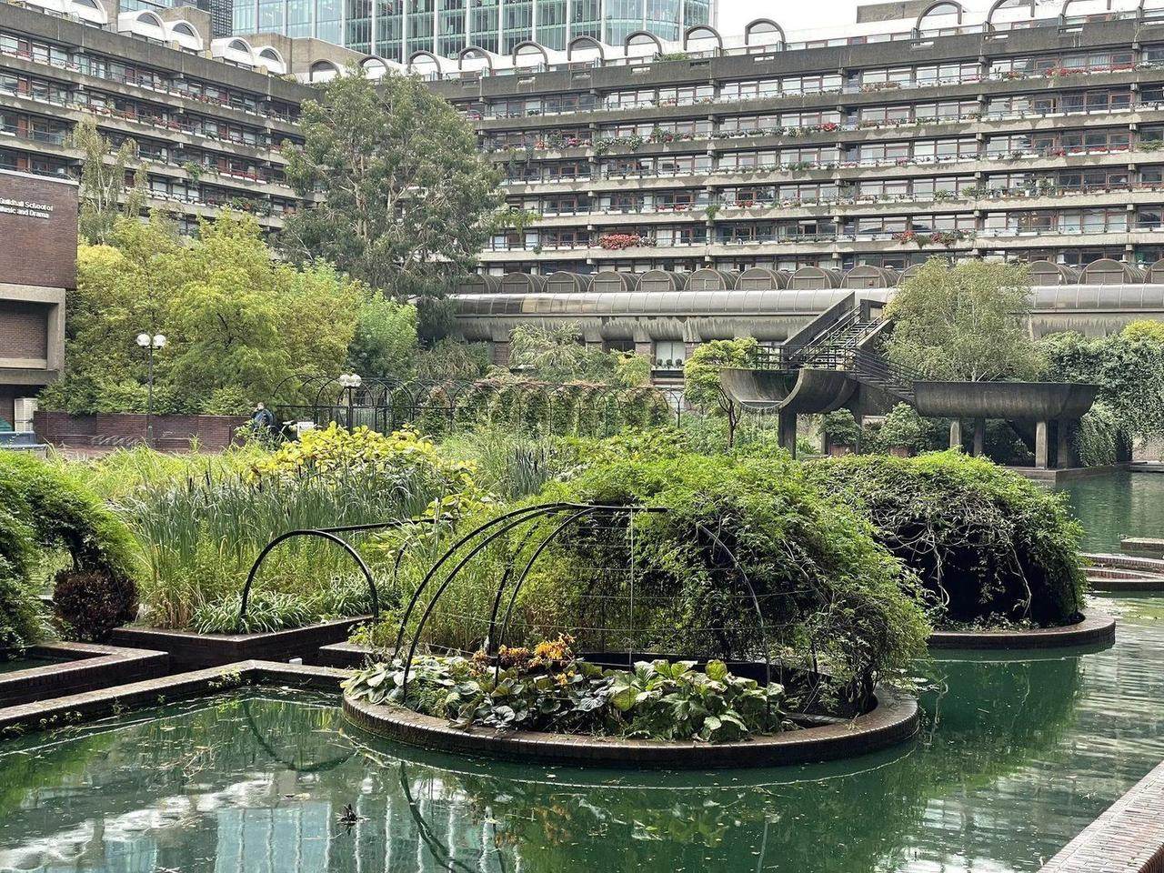 Andrewes Car Park, Barbican Estate